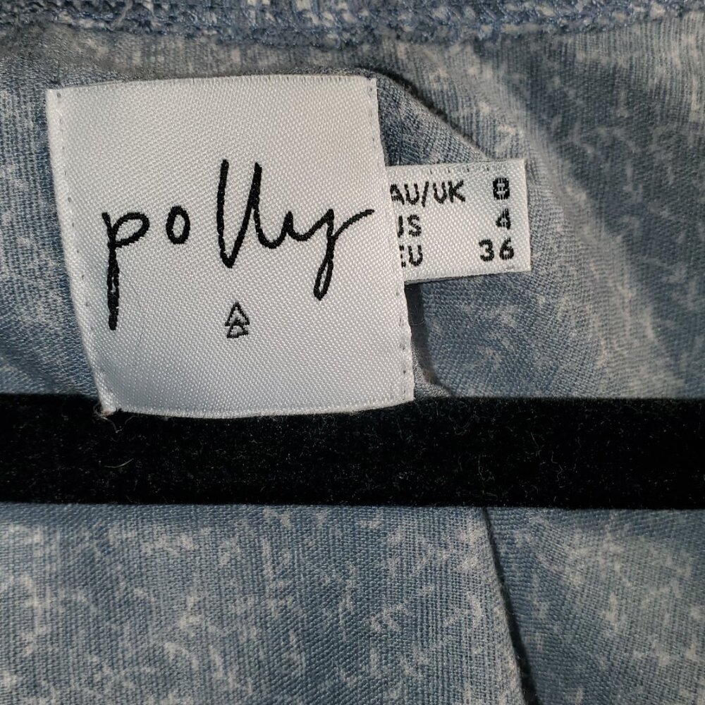 Princess Polly Blue and White lightweight  wrap around Shirt Size 4 coastal - Picture 6 of 6